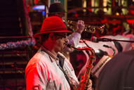 Peter am Saxophon - Oktoberfest in Hamburg 2016